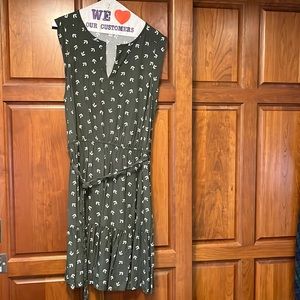 Loft sleeveless dress Olive green. Sz Large